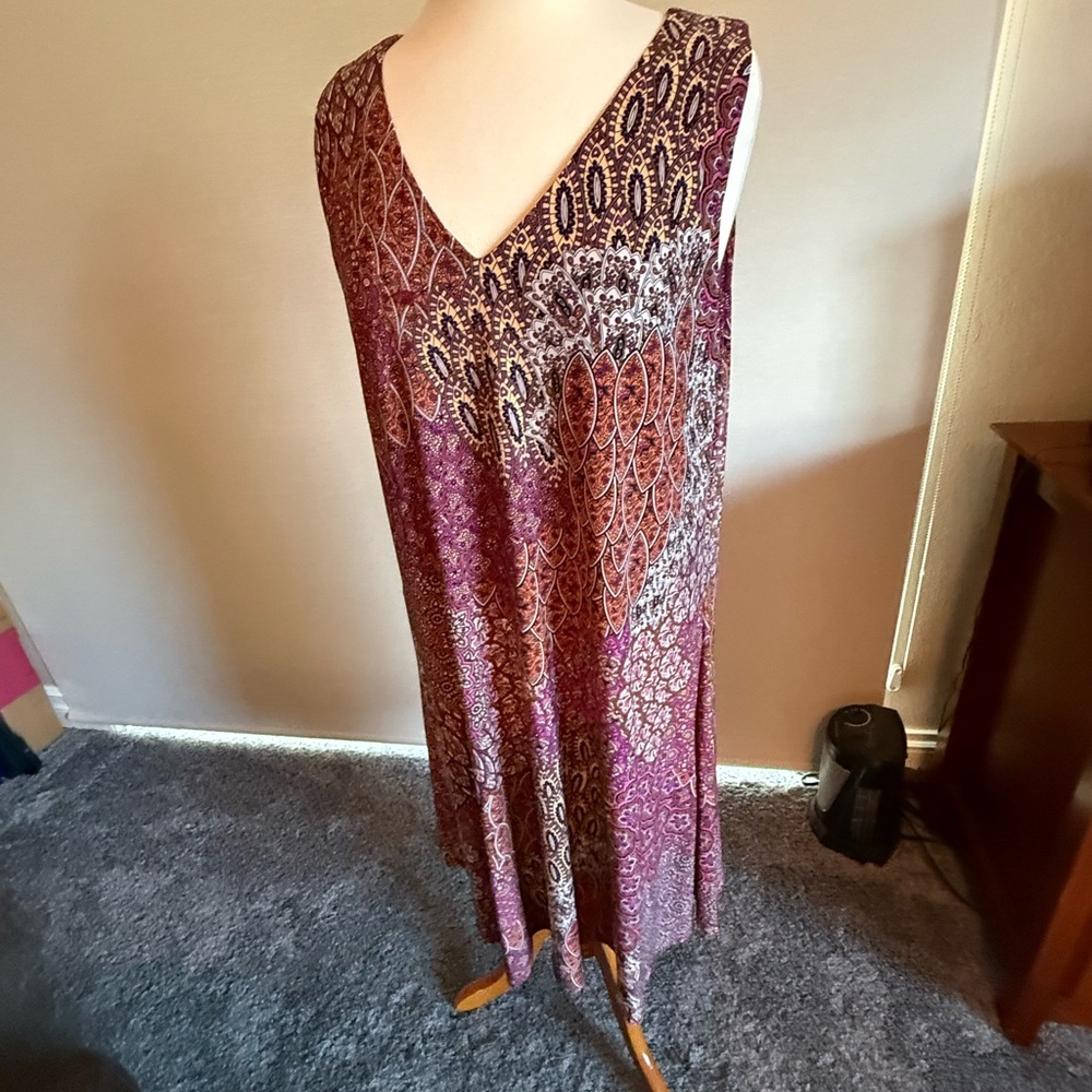 Anne Klein Brown and Purple Garment